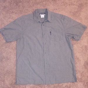 Men’s Columbia Shirt L (brand ducking new)